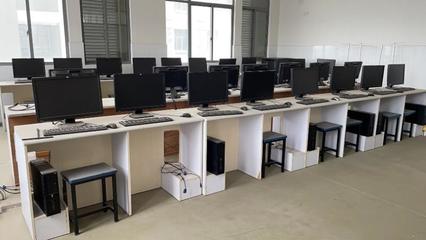 高等职业技术学校废旧电脑网络拍卖公告